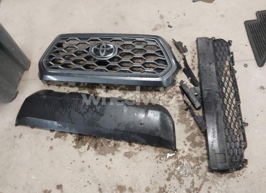 Photo 12 of 2021 Toyota Tacoma TRD OFF-ROAD (VIN 3TMCZ5AN2MM444249)