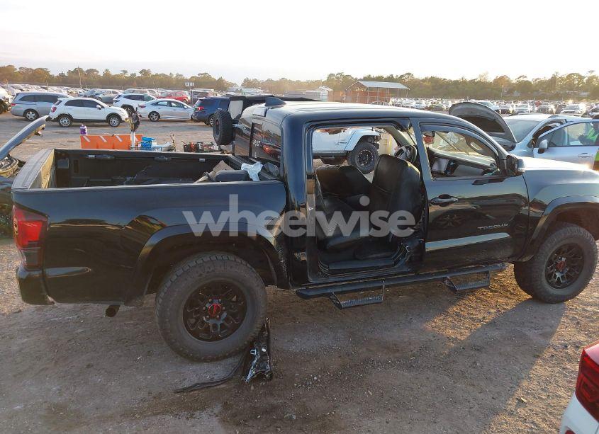 Photo 14 of 2022 Toyota Tacoma SR5 V6 (VIN 3TMCZ5AN2NM477902)