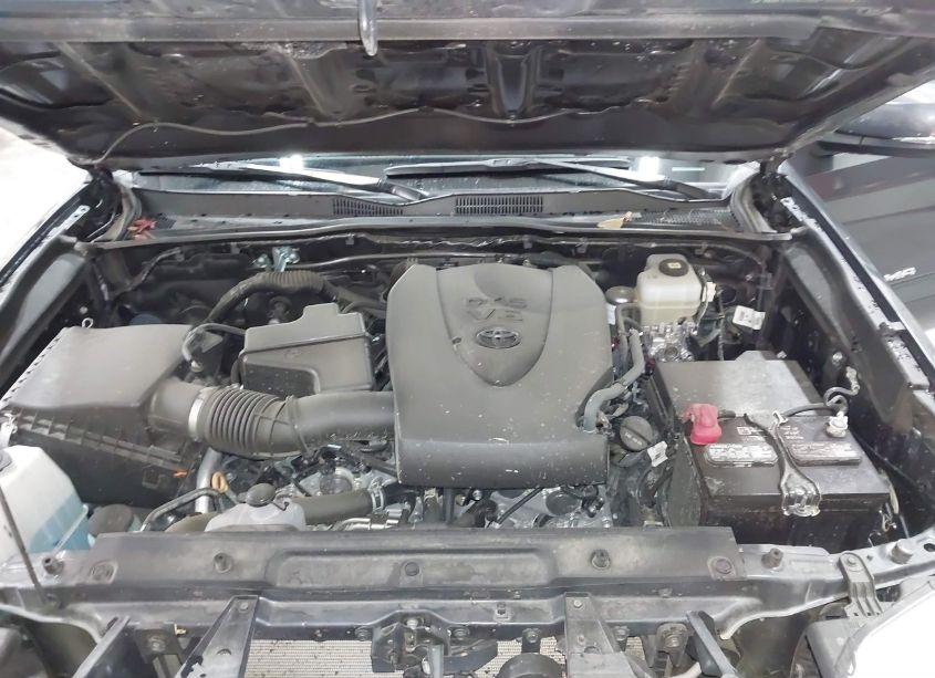 Photo 10 of 2022 Toyota Tacoma TRD OFF ROAD (VIN 3TMCZ5AN2NM500207)