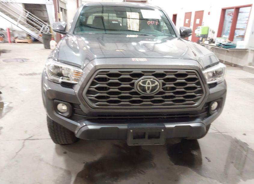 Photo 13 of 2022 Toyota Tacoma TRD OFF ROAD (VIN 3TMCZ5AN2NM500207)