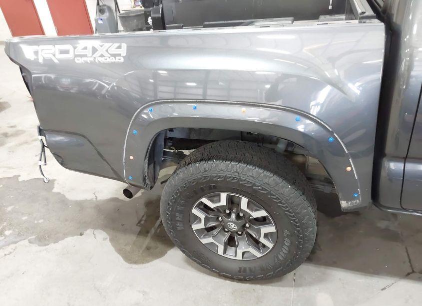 Photo 18 of 2022 Toyota Tacoma TRD OFF ROAD (VIN 3TMCZ5AN2NM500207)