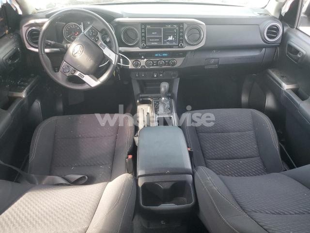 Photo 5 of 2022 TOYOTA TACOMA DOUBLE CAB N/A (VIN 3TMCZ5AN2NM505360)