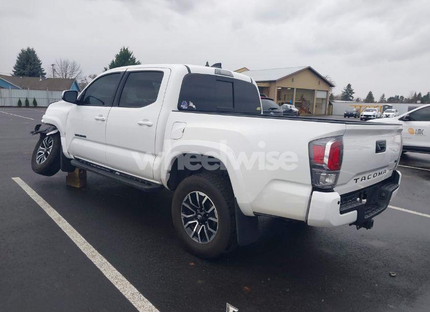 Photo 3 of 2022 Toyota Tacoma TRD SPORT (VIN 3TMCZ5AN2NM523650)