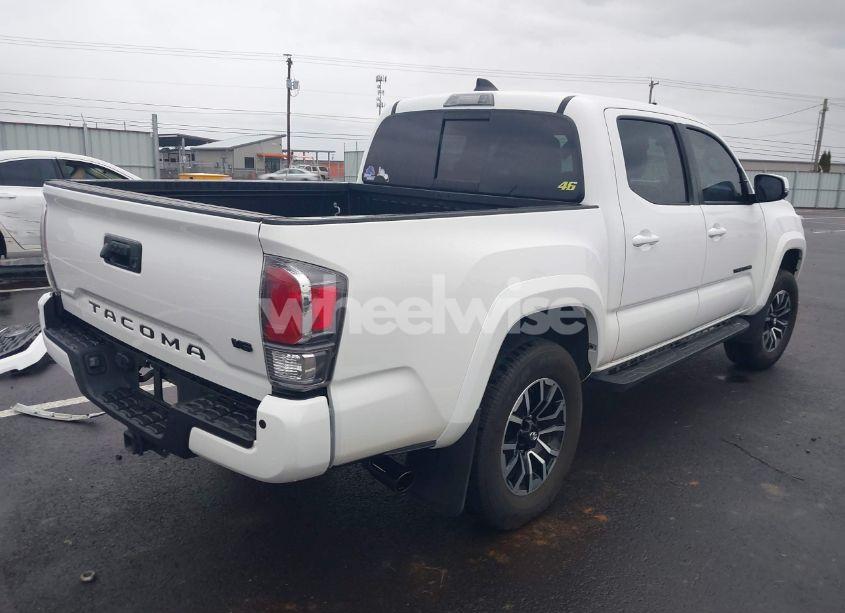 Photo 4 of 2022 Toyota Tacoma TRD SPORT (VIN 3TMCZ5AN2NM523650)