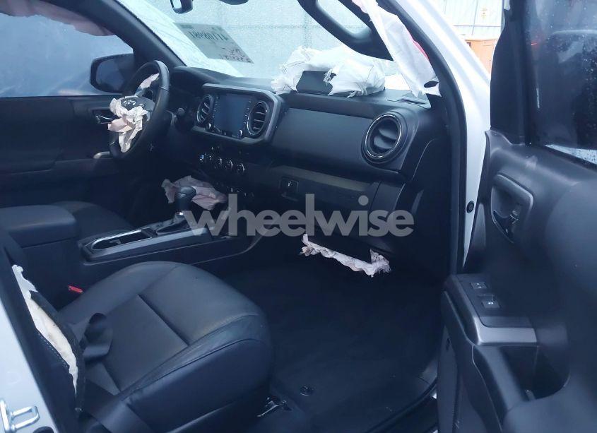 Photo 5 of 2022 Toyota Tacoma TRD SPORT (VIN 3TMCZ5AN2NM523650)