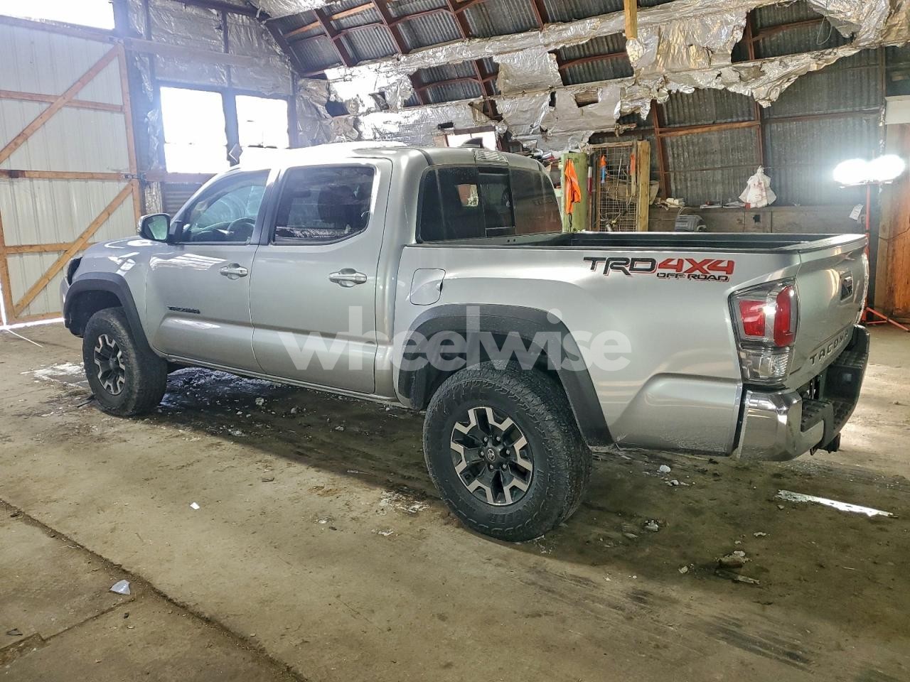 Photo 2 of 2023 TOYOTA TACOMA DOUBLE CAB (VIN 3TMCZ5AN2PM542900)