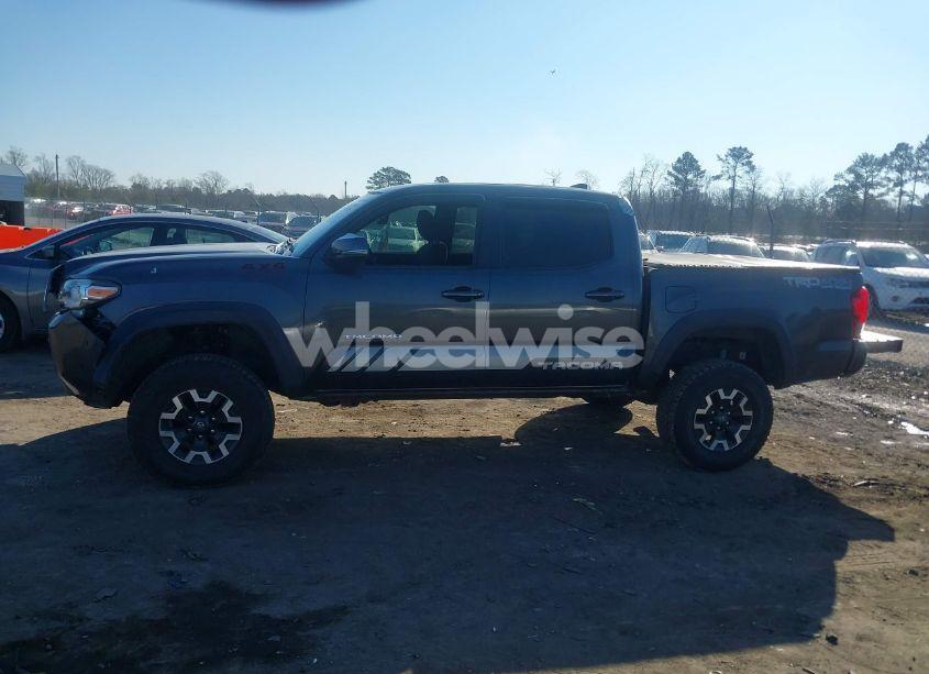 Photo 14 of 2016 Toyota Tacoma TRD OFF ROAD (VIN 3TMCZ5AN3GM033818)