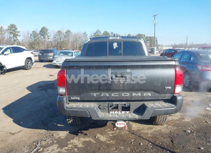 Photo 16 of 2016 Toyota Tacoma TRD OFF ROAD (VIN 3TMCZ5AN3GM033818)