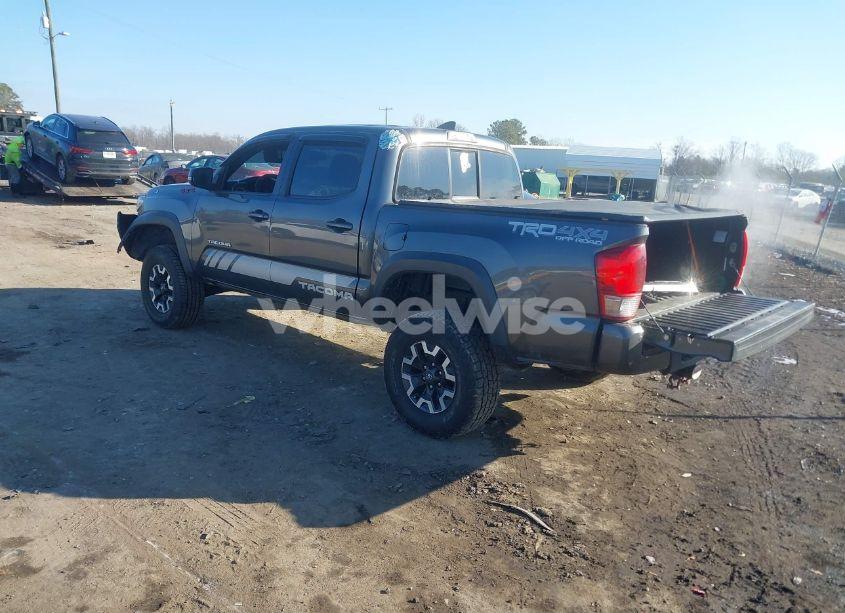 Photo 3 of 2016 Toyota Tacoma TRD OFF ROAD (VIN 3TMCZ5AN3GM033818)