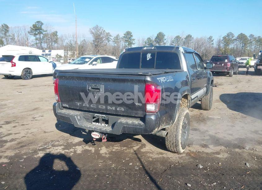 Photo 4 of 2016 Toyota Tacoma TRD OFF ROAD (VIN 3TMCZ5AN3GM033818)