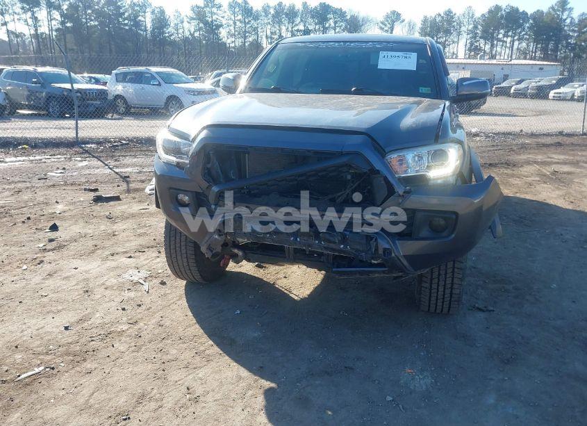 Photo 6 of 2016 Toyota Tacoma TRD OFF ROAD (VIN 3TMCZ5AN3GM033818)