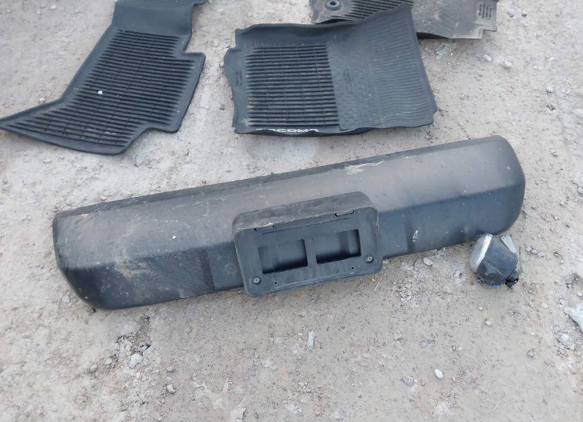 Photo 12 of 2017 Toyota Tacoma TRD OFF ROAD (VIN 3TMCZ5AN3HM052287)