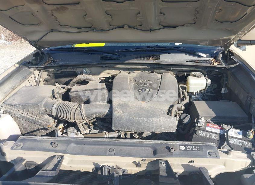 Photo 10 of 2017 Toyota Tacoma TRD OFF ROAD (VIN 3TMCZ5AN3HM083846)