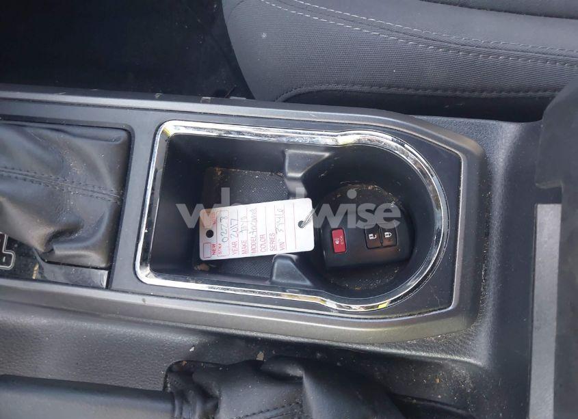 Photo 11 of 2017 Toyota Tacoma TRD OFF ROAD (VIN 3TMCZ5AN3HM083846)