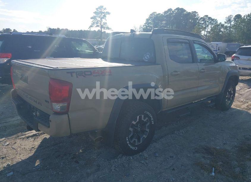 Photo 4 of 2017 Toyota Tacoma TRD OFF ROAD (VIN 3TMCZ5AN3HM083846)