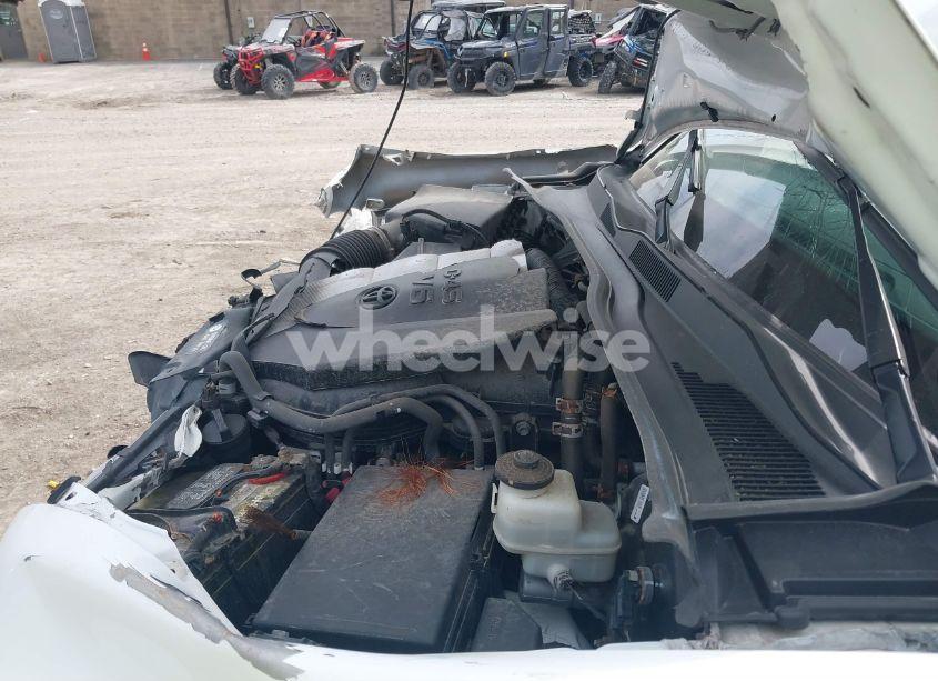 Photo 22 of 2017 Toyota Tacoma DBL CAB/SR/TRDSPT/OR/PRO (VIN 3TMCZ5AN3HM106655)