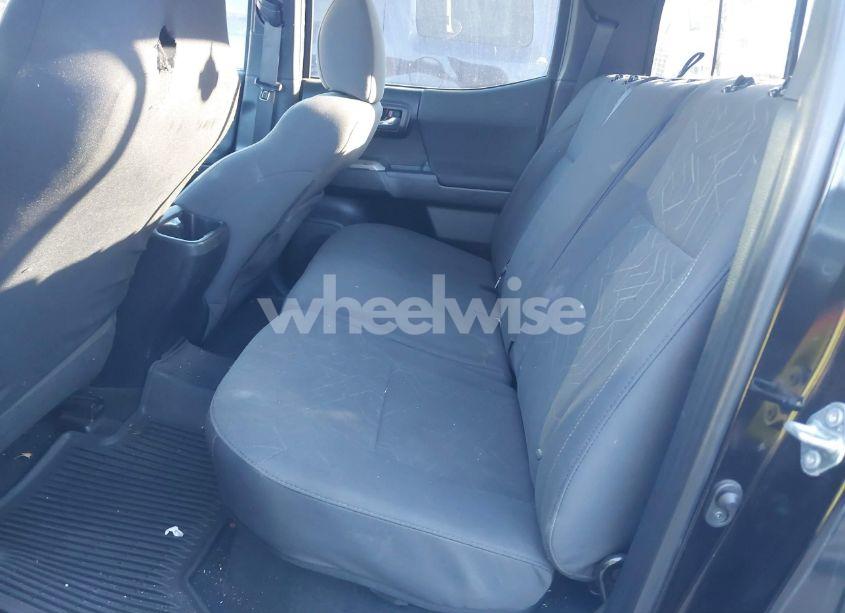 Photo 8 of 2017 Toyota Tacoma TRD SPORT (VIN 3TMCZ5AN3HM107403)