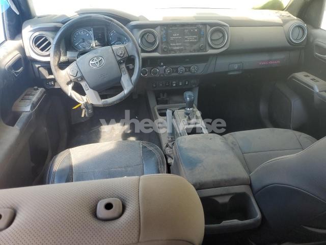 Photo 12 of 2019 TOYOTA TACOMA DOUBLE CAB (VIN 3TMCZ5AN3KM210747)