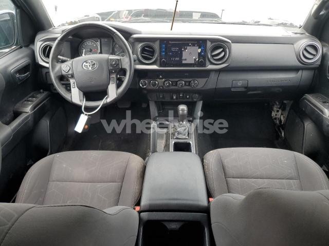 Photo 2 of 2019 TOYOTA TACOMA DOUBLE CAB (VIN 3TMCZ5AN3KM257759)