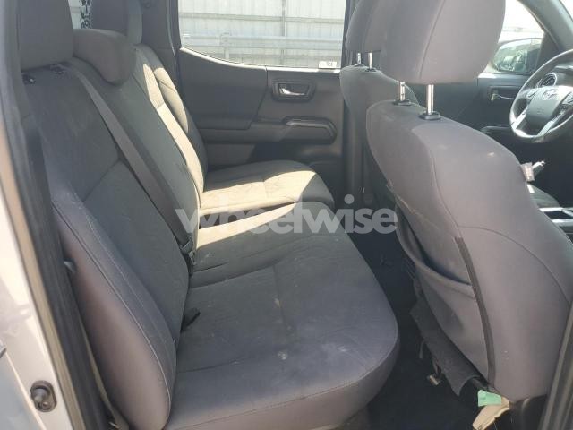 Photo 3 of 2019 TOYOTA TACOMA DOUBLE CAB (VIN 3TMCZ5AN3KM257759)