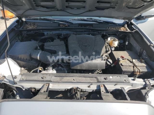 Photo 6 of 2019 TOYOTA TACOMA DOUBLE CAB (VIN 3TMCZ5AN3KM257759)