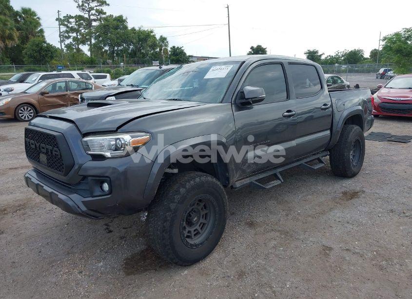 Photo 2 of 2019 Toyota Tacoma TRD SPORT (VIN 3TMCZ5AN3KM286159)