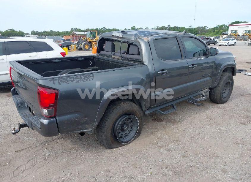 Photo 4 of 2019 Toyota Tacoma TRD SPORT (VIN 3TMCZ5AN3KM286159)