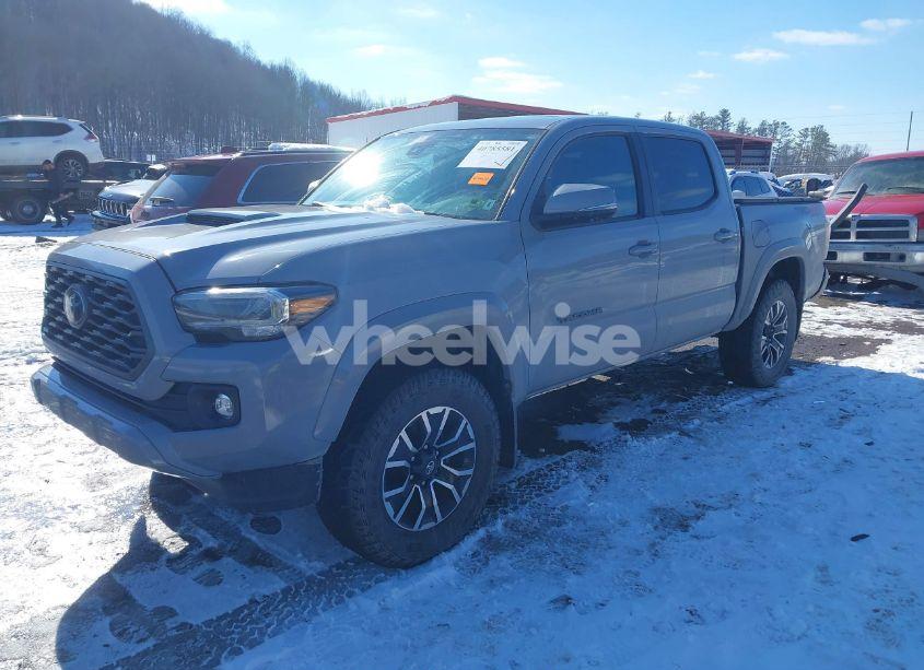 Photo 2 of 2020 Toyota Tacoma TRD SPORT (VIN 3TMCZ5AN3LM322448)