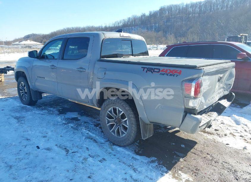Photo 3 of 2020 Toyota Tacoma TRD SPORT (VIN 3TMCZ5AN3LM322448)
