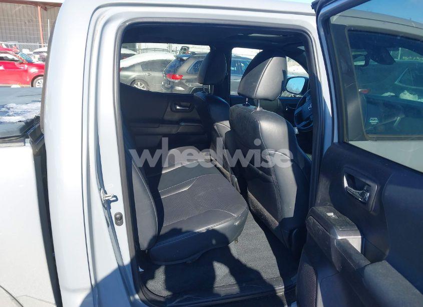 Photo 8 of 2020 Toyota Tacoma TRD SPORT (VIN 3TMCZ5AN3LM322448)