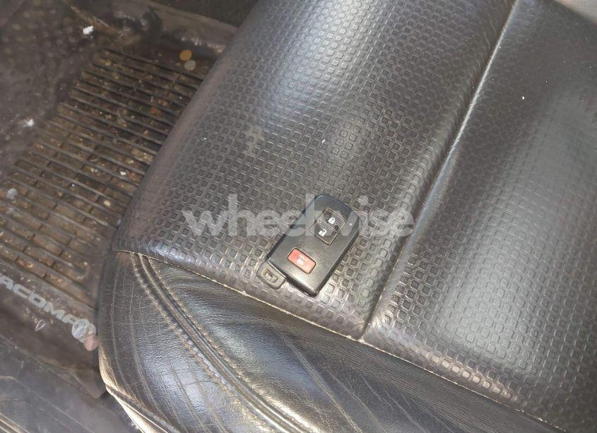 Photo 11 of 2020 Toyota Tacoma TRD OFF-ROAD (VIN 3TMCZ5AN3LM337337)