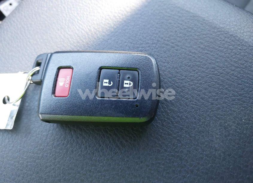 Photo 11 of 2021 Toyota Tacoma TRD OFF-ROAD (VIN 3TMCZ5AN3MM395708)