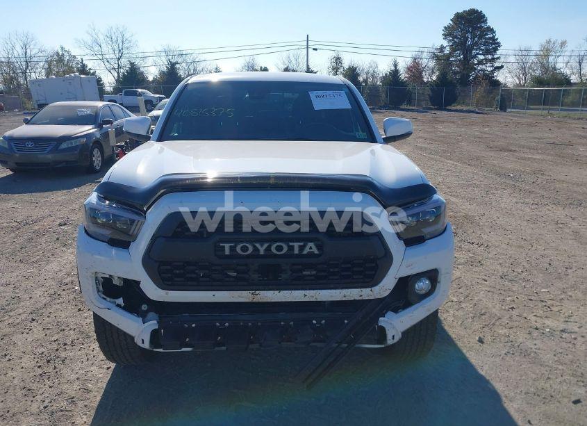 Photo 12 of 2021 Toyota Tacoma TRD OFF-ROAD (VIN 3TMCZ5AN3MM395708)