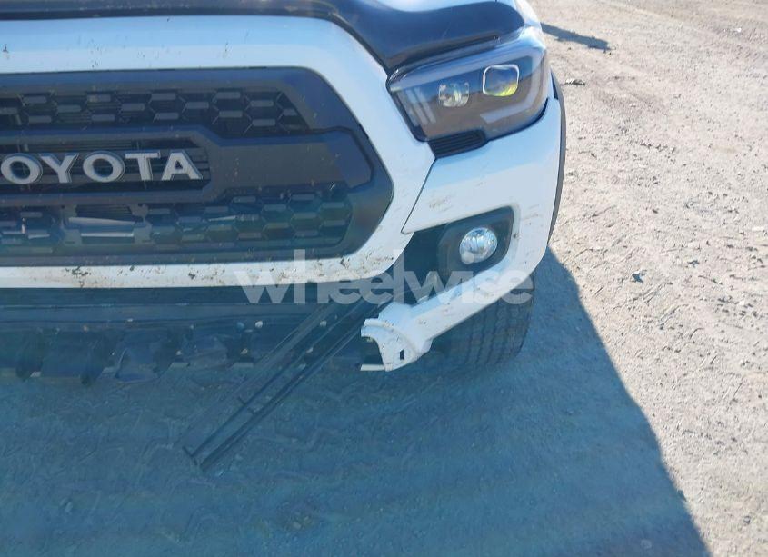 Photo 6 of 2021 Toyota Tacoma TRD OFF-ROAD (VIN 3TMCZ5AN3MM395708)