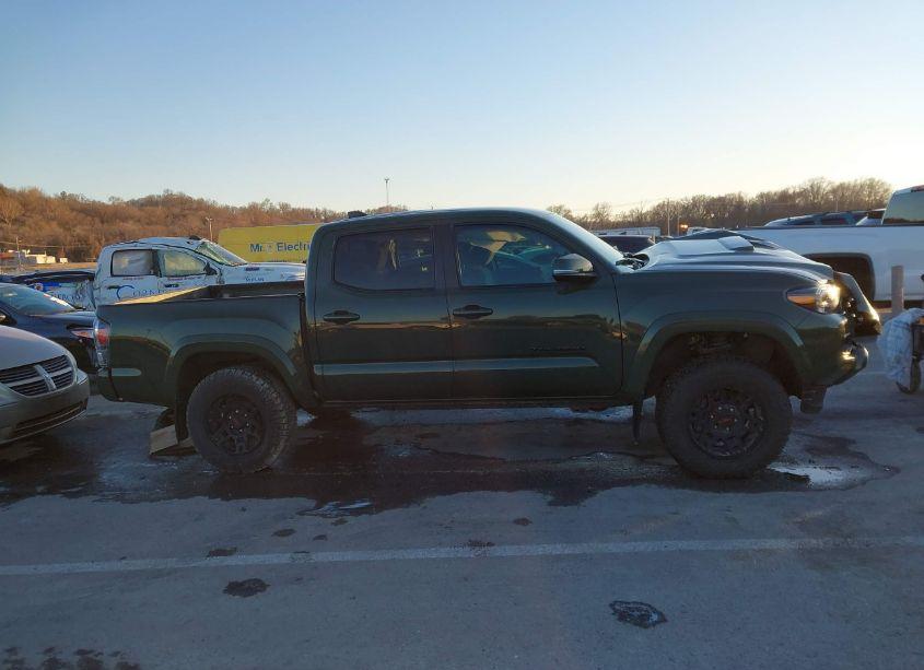 Photo 14 of 2021 Toyota Tacoma TRD SPORT (VIN 3TMCZ5AN3MM406139)