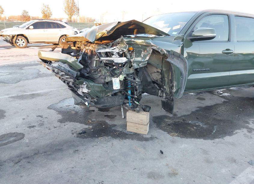 Photo 6 of 2021 Toyota Tacoma TRD SPORT (VIN 3TMCZ5AN3MM406139)