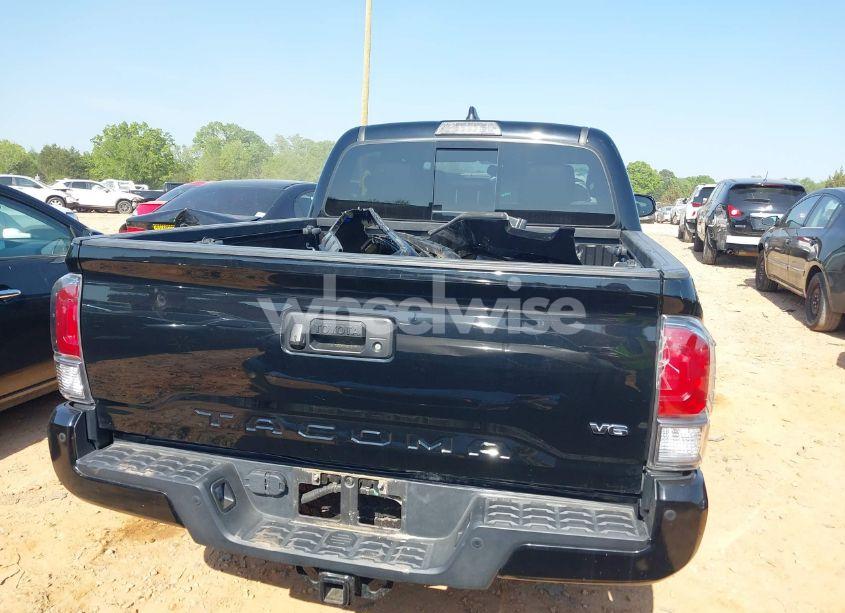 Photo 17 of 2021 Toyota Tacoma TRD OFF-ROAD (VIN 3TMCZ5AN3MM423247)