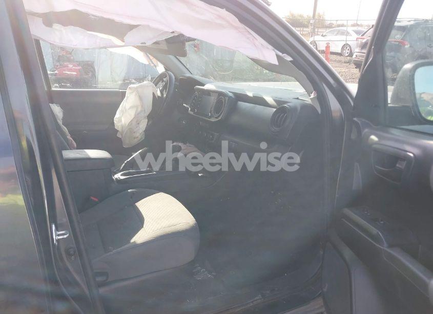 Photo 5 of 2021 Toyota Tacoma SR V6 (VIN 3TMCZ5AN3MM424074)