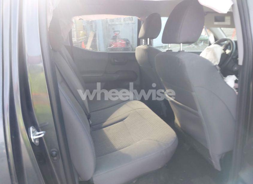 Photo 8 of 2021 Toyota Tacoma SR V6 (VIN 3TMCZ5AN3MM424074)