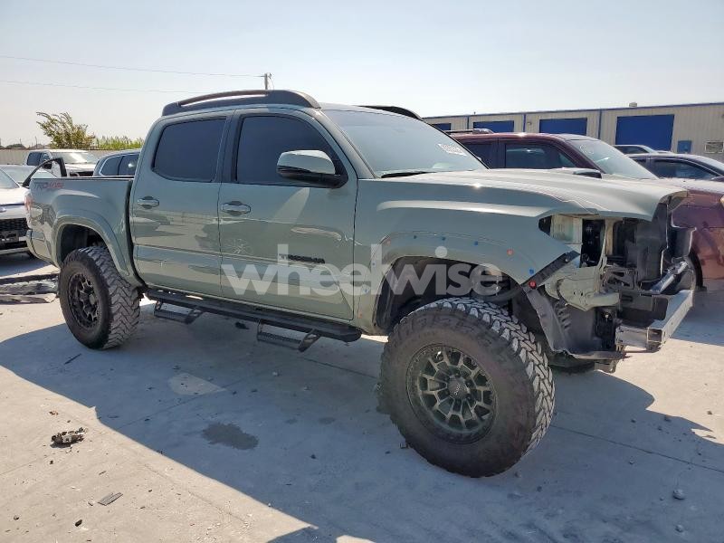 Photo 12 of 2022 TOYOTA TACOMA DOUBLE CAB N/A (VIN 3TMCZ5AN3NM491808)