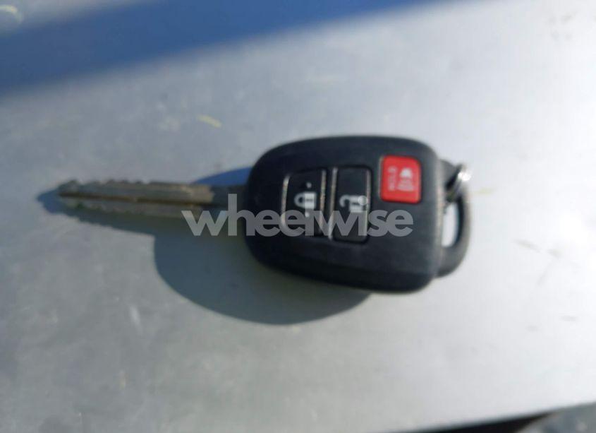 Photo 11 of 2022 Toyota Tacoma SR V6 (VIN 3TMCZ5AN3NM506128)
