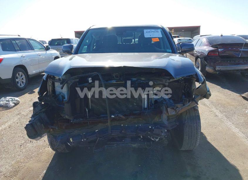 Photo 13 of 2022 Toyota Tacoma SR V6 (VIN 3TMCZ5AN3NM506128)