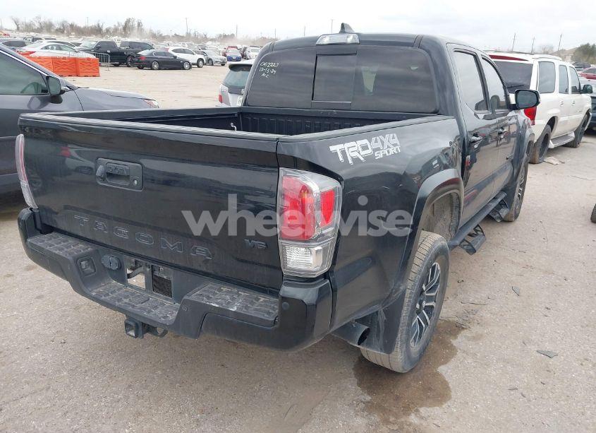 Photo 4 of 2022 Toyota Tacoma TRD SPORT (VIN 3TMCZ5AN3NM513077)