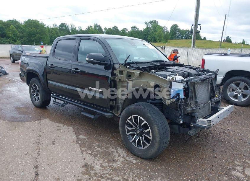 2023 Toyota Tacoma TRD SPORT (VIN 3TMCZ5AN3PM539844) main photo