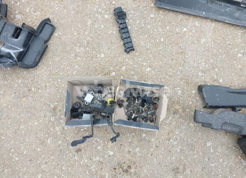 Photo 21 of 2023 Toyota Tacoma TRD SPORT (VIN 3TMCZ5AN3PM539844)