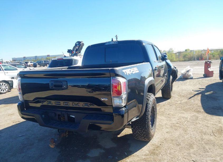 Photo 4 of 2023 Toyota Tacoma TRD OFF ROAD (VIN 3TMCZ5AN3PM564193)