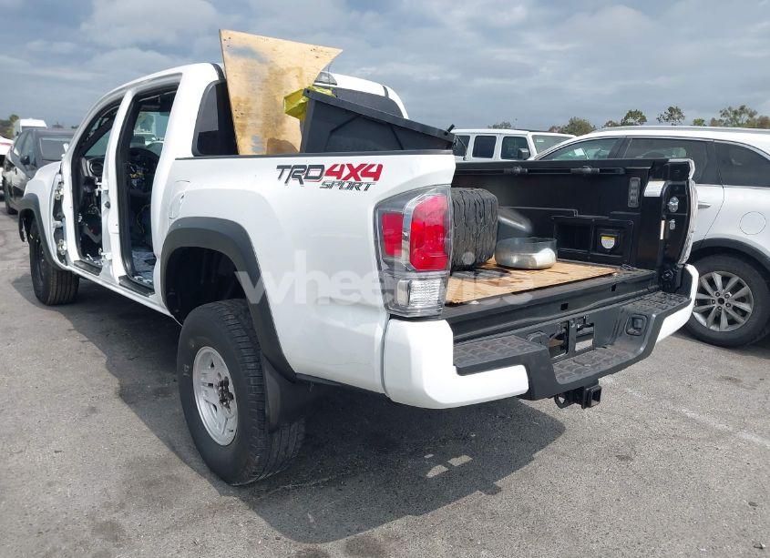 Photo 3 of 2023 Toyota Tacoma TRD SPORT (VIN 3TMCZ5AN3PM649180)