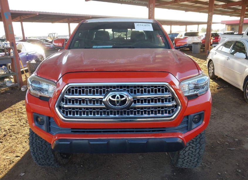 Photo 12 of 2016 Toyota Tacoma TRD OFF ROAD (VIN 3TMCZ5AN4GM001329)