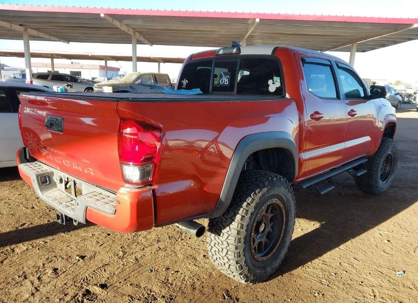 Photo 4 of 2016 Toyota Tacoma TRD OFF ROAD (VIN 3TMCZ5AN4GM001329)