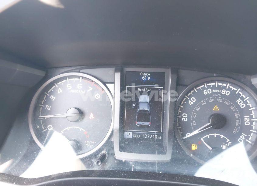 Photo 7 of 2017 Toyota Tacoma DBL CAB/SR/TRDSPT/OR/PRO (VIN 3TMCZ5AN4HM052914)